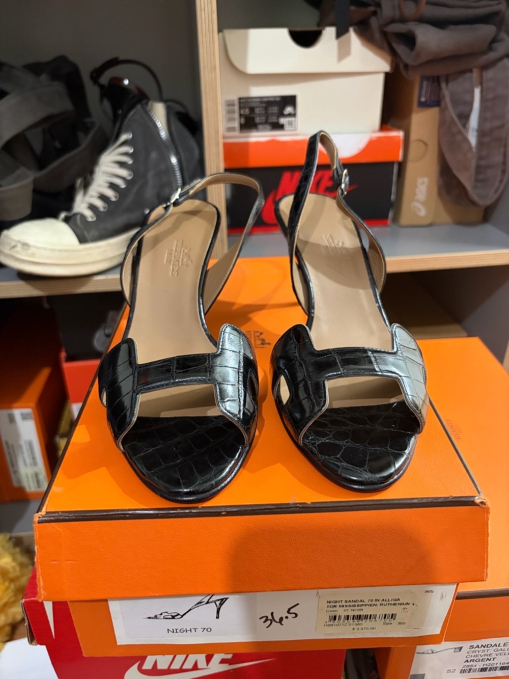Hermes Black alligator night sandal 70 - Picture 2 of 5